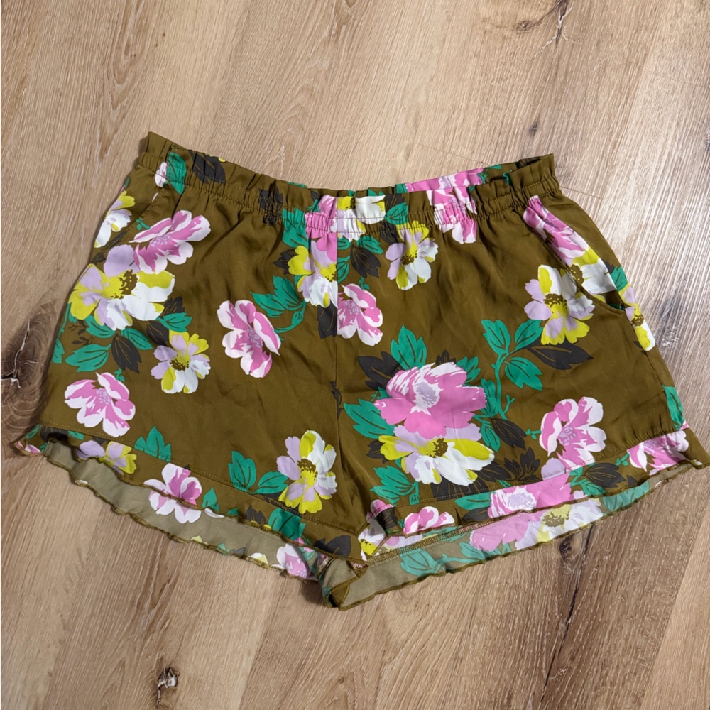 Aerie silk Floral Shorts - Pink and Green